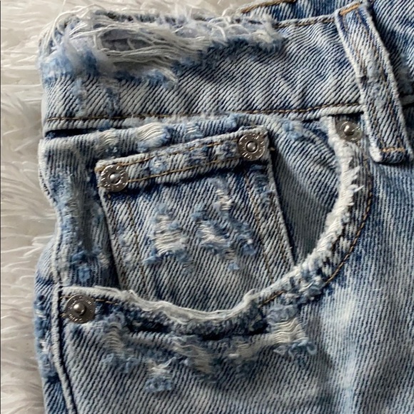 New Light Blue River Island Mom Jeans - Picture 6 of 8